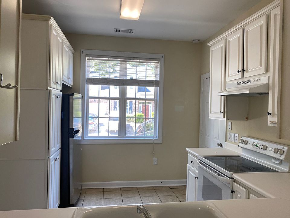 5006 Carleton Dr Wilmington NC Zillow