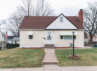 1587 Hoyt Ave E, Saint Paul, MN 55106