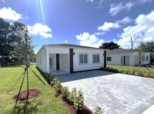311 NW 10th St, Hallandale, FL 33009