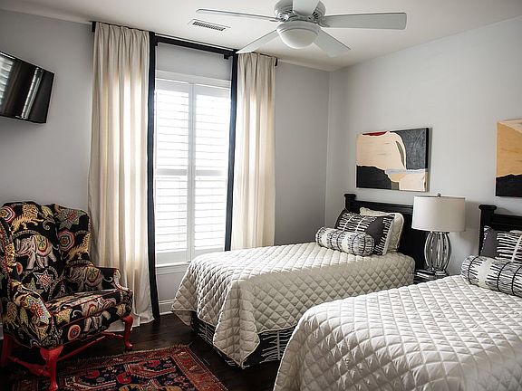 Bedroom #1
