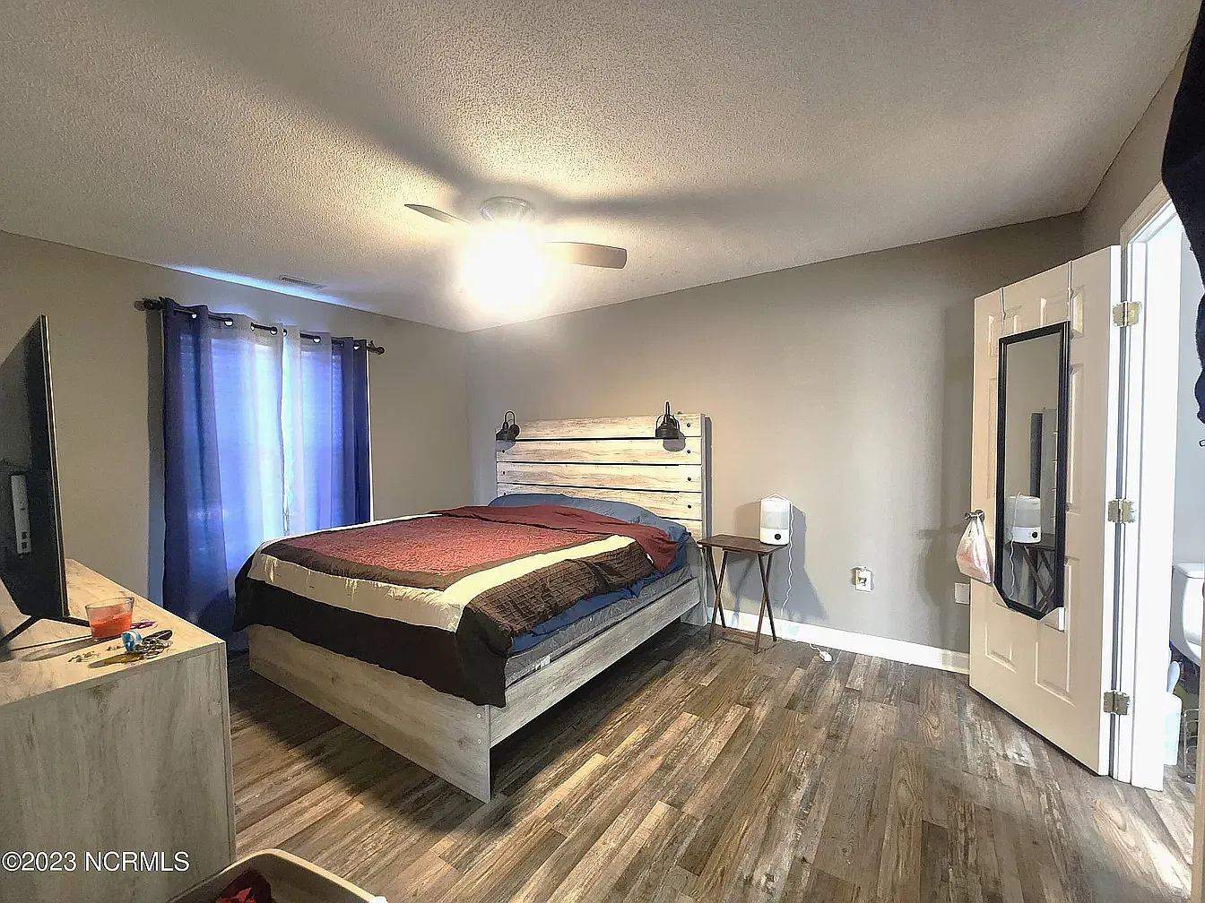 3 bed, 1192 sqft, $1,650 — Photo 3