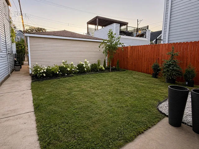 3914 N Mozart St — Photo 24
