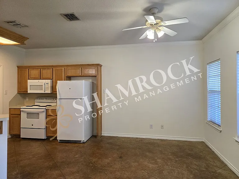 3009 Palomino Trl — Photo 4