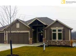 19841 W 116th Ter, Olathe, KS 66061