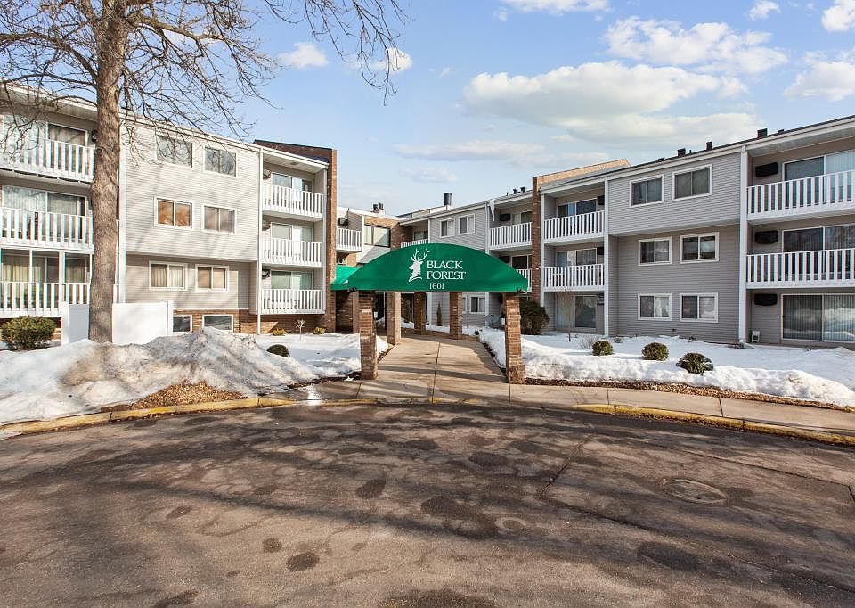 1st image of 1601 N Innsbruck Dr NE Unit 260