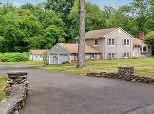 65 Gate Ridge Rd, Easton, CT 06612