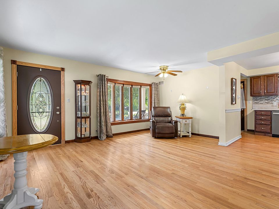 21545 Highview St, photo 6