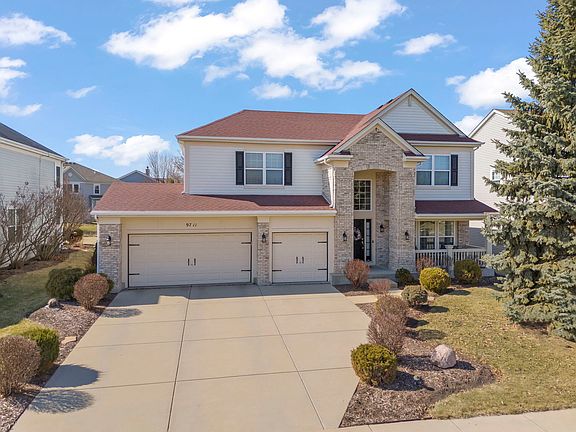 2nd image of 9711 Aberdeen Ln