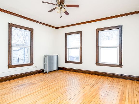 3rd image of 3117 Girard Ave S APT 3