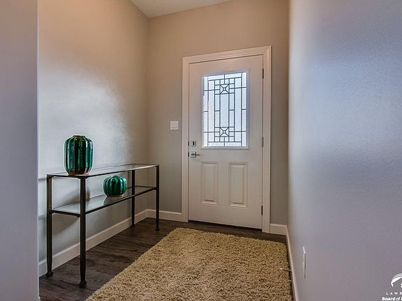 3rd image of 2516 Chasehire Ct