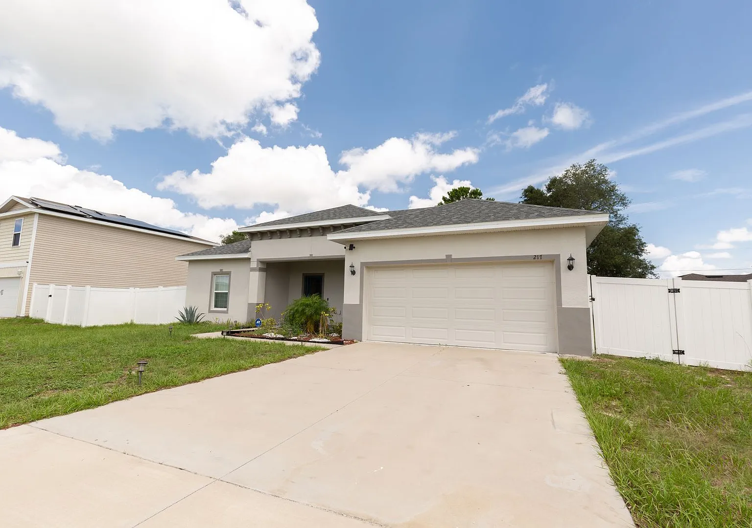Poinciana Single Family Home 3/2/2 — Photo 2