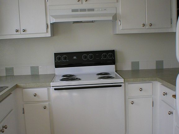 3rd image of 6029 57th Dr NE