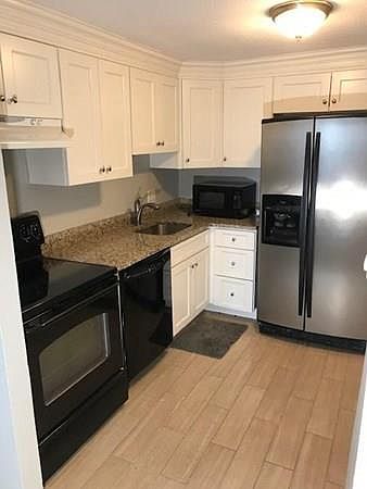 1st image of 234 Low St APT 23