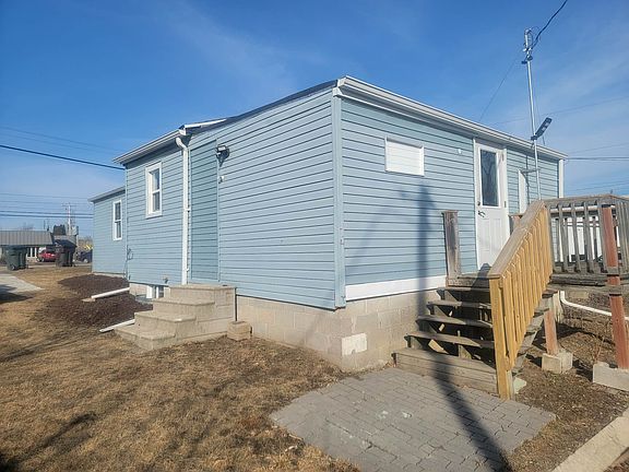 3rd image of 4625 Douglas Ave