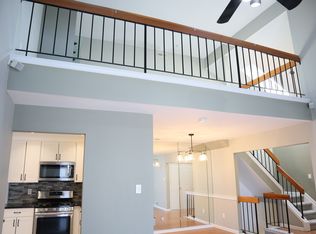 606 Commons Dr, East Brunswick, NJ 08816