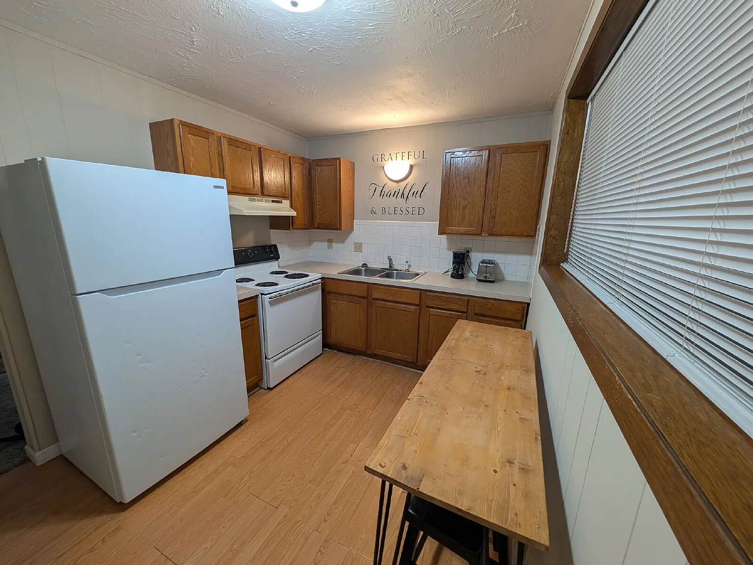 1 bed, 1.0 bath, $700 — Photo 2