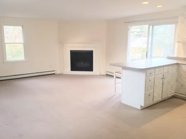 (undisclosed Address), East Falmouth, MA 02536