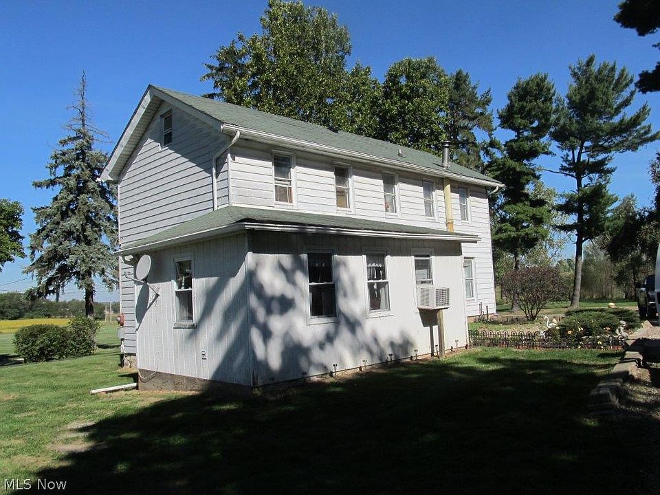 1st image of 1790 Deerfield Ave S