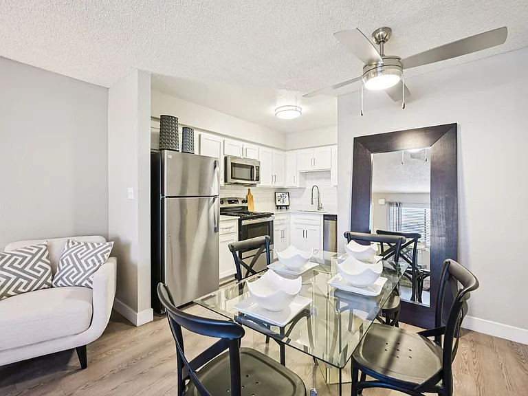 Mesa Station Apartments — Photo 7
