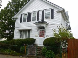 102 Princess Ave, Cranston, RI 02920