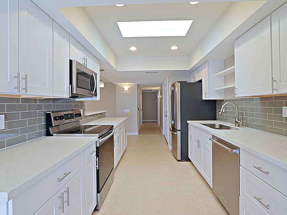 1st image of 19226 N Concho Cir
