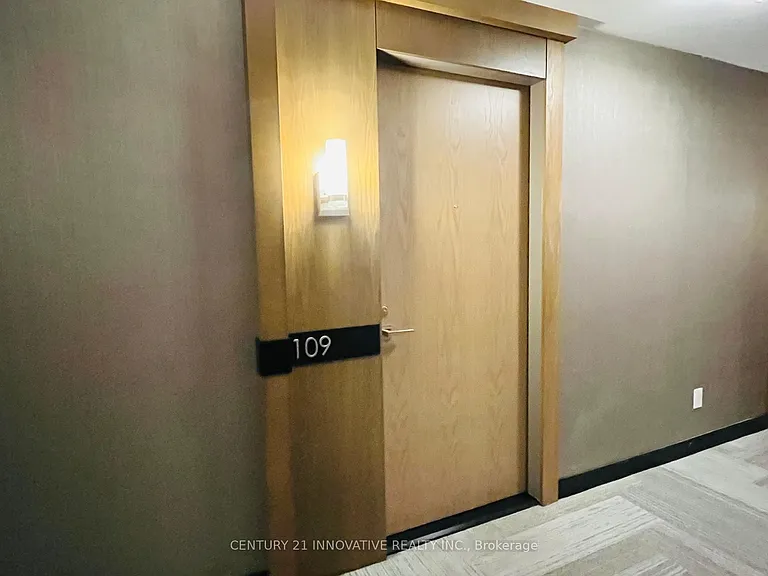18 Uptown Dr #109 — Photo 13
