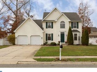 621 Angielee Ave, Williamstown, NJ 08094