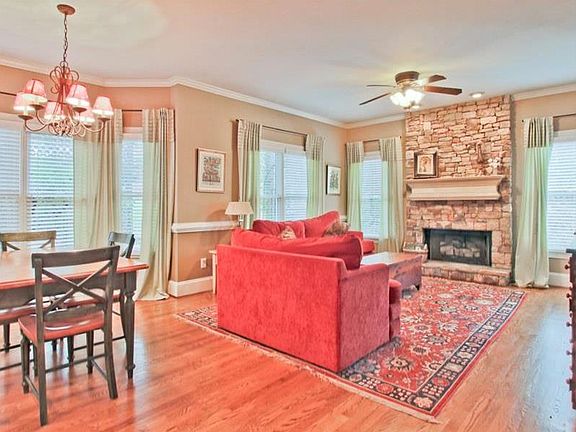 5th image of 1110 Vinings Grove Way SE