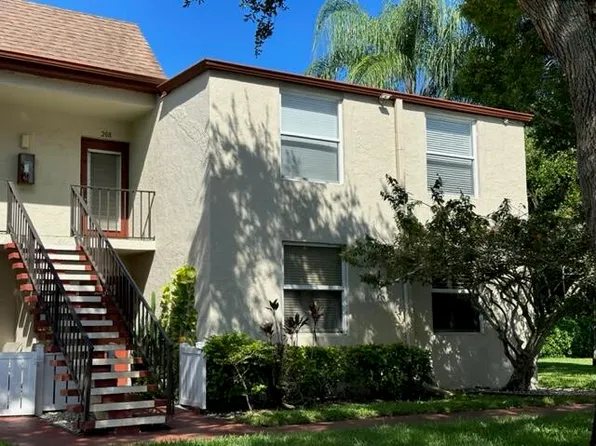 14 Willowbrook Lane #108, Delray Beach, FL 33446