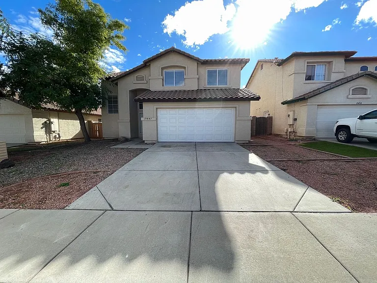 15447 W Evans Dr — Photo 2