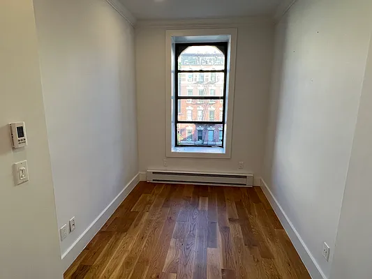 Rented by OGI Management | media 14