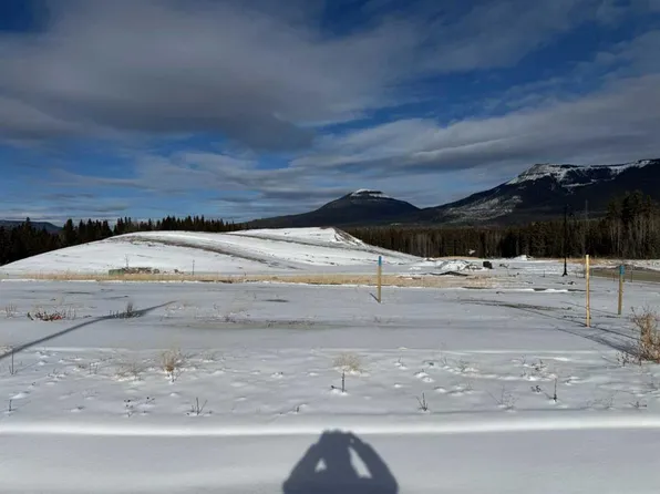 404 Lily Ave, Nordegg, AB T0M 2H0