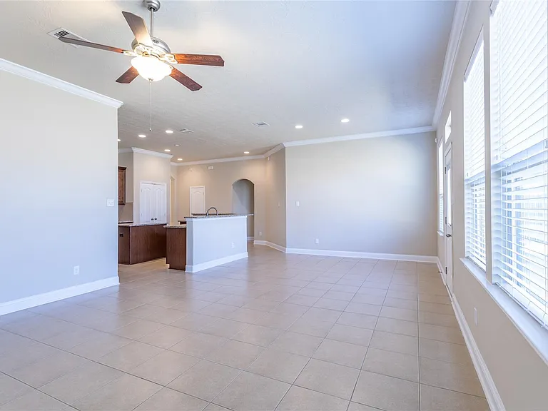 22314 Sheldonwood Ct — Photo 12