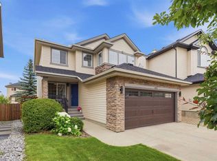 182 W Kincora Park NW, Calgary, AB T3R 1L2