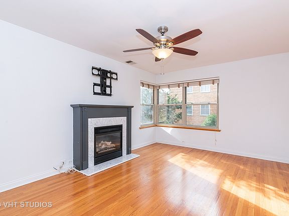 4th image of 4933 N Wolcott Ave APT 2B