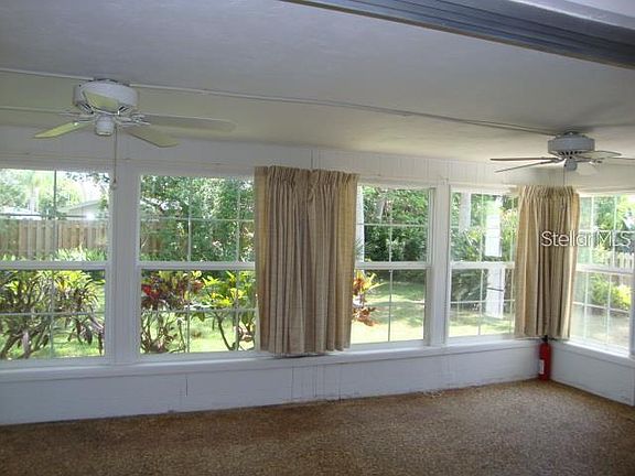 5th image of 6631 Glades Way