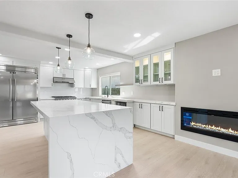 24746 Scott Ln — Photo 8