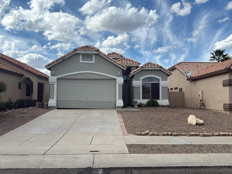 1st image of 7955 N Panamint Dr