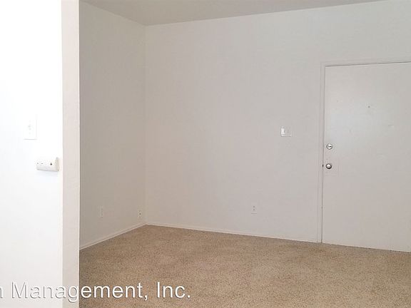 4th image of 1465 Grand Ave APT 05