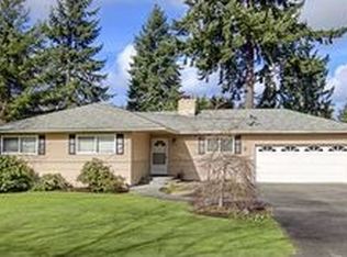 6240 NE 154th St, Kenmore, WA 98028