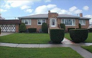 1st image of 5015 N Oconto Ave