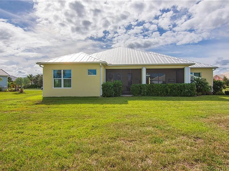 6400 Nevis Ct — Photo 29