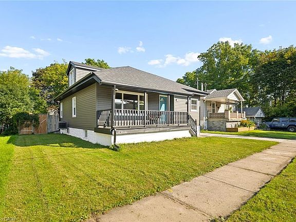 3rd image of 408 Breithaupt St