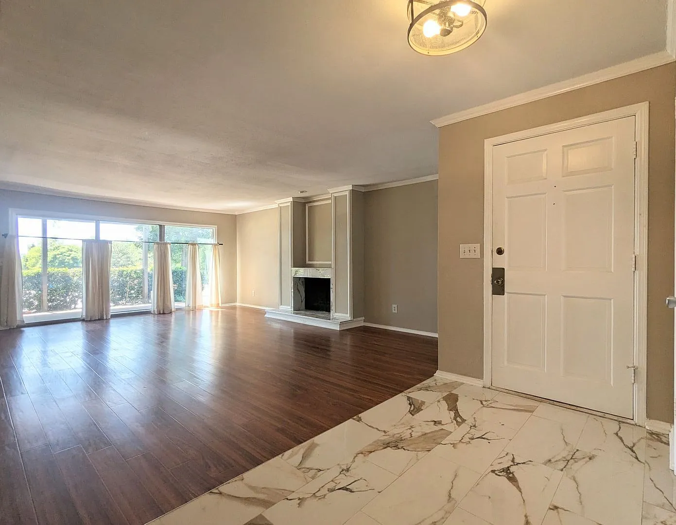 Spacious 2-Bedroom Condo in Gated Community with Covered Patios — Photo 3