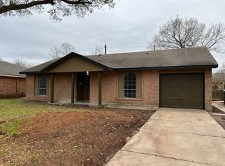 5139 Heathercrest St, Houston, TX 77045