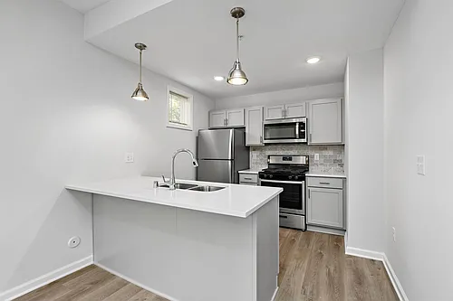 2109 Aldrich Photo 1