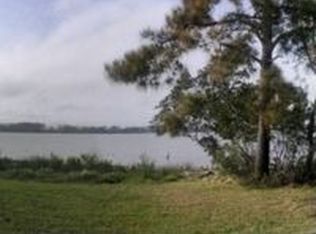 333 Channel Rock Rd, Beaufort, NC 28516