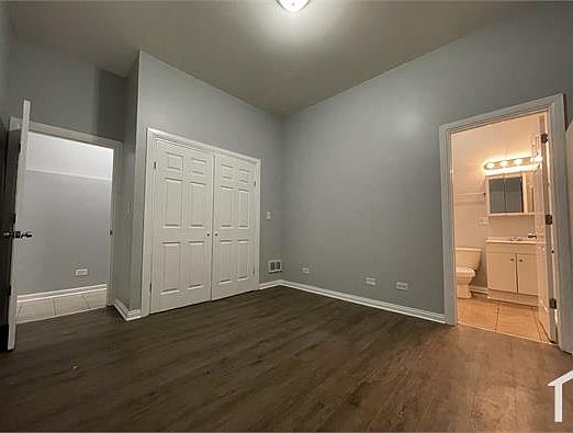 5th image of 3106 W Arthington St #G