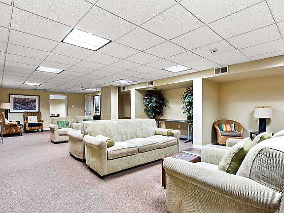 4th image of 2725 39th St NW APT 509