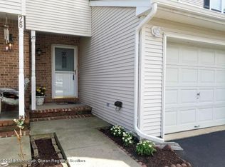 27 Lorenzo Ct, Aberdeen, NJ 07747